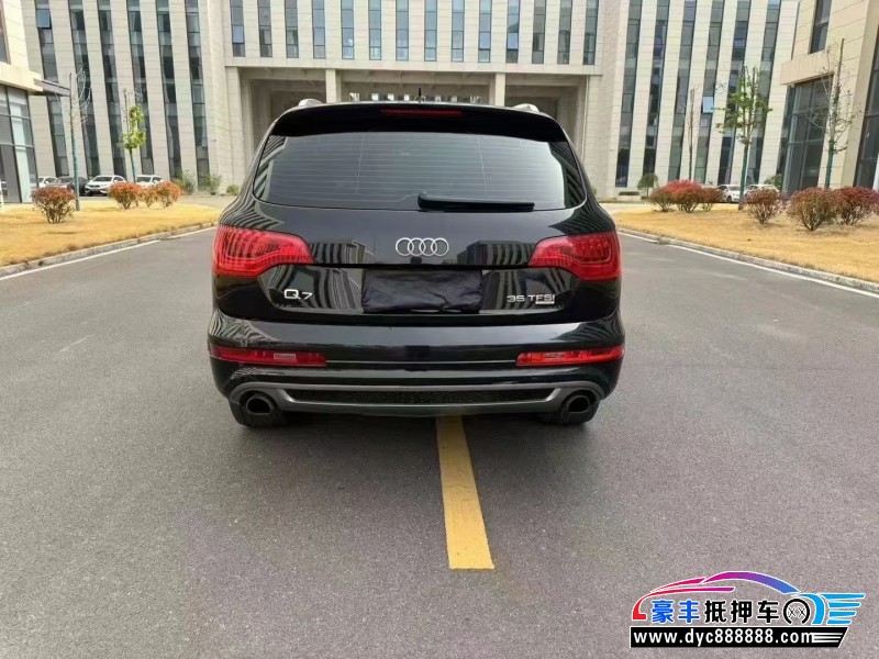 14年奥迪Q7轿车抵押车出售