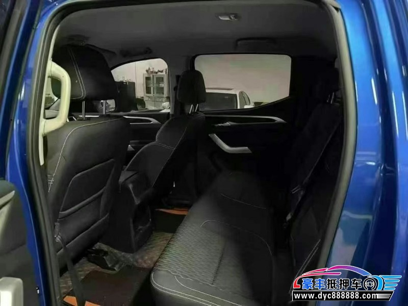 23年上汽大通T60轿车抵押车出售