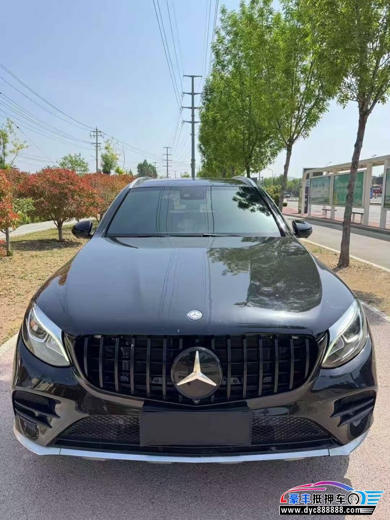 18年奔驰GLC轿车抵押车出售