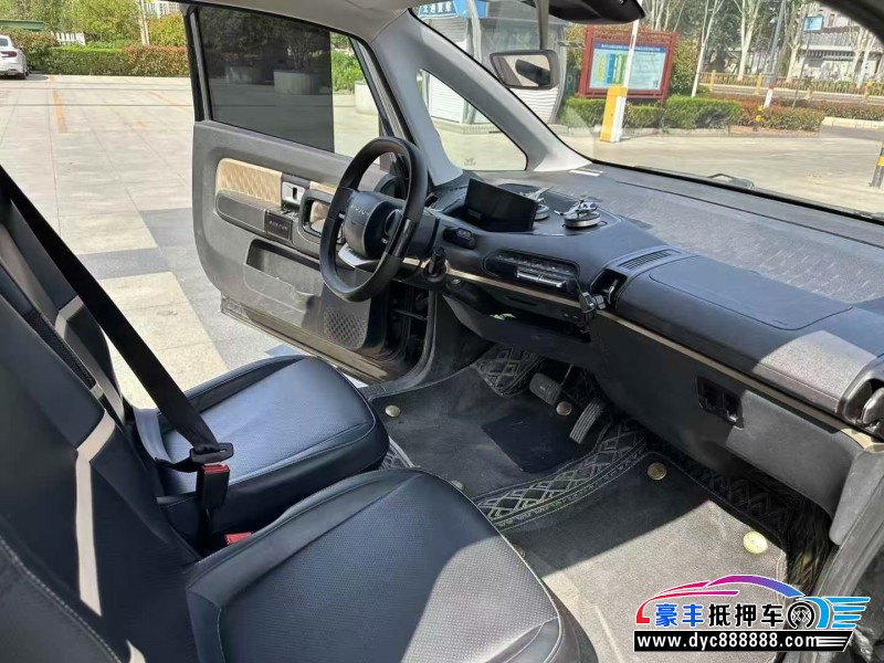 21年宝骏kiwi ev轿车抵押车出售