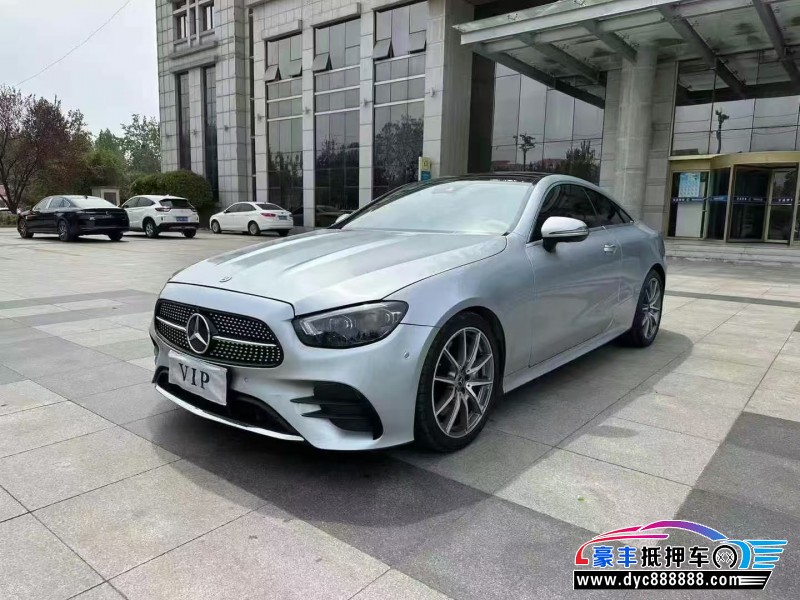 22年奔驰E轿车抵押车出售