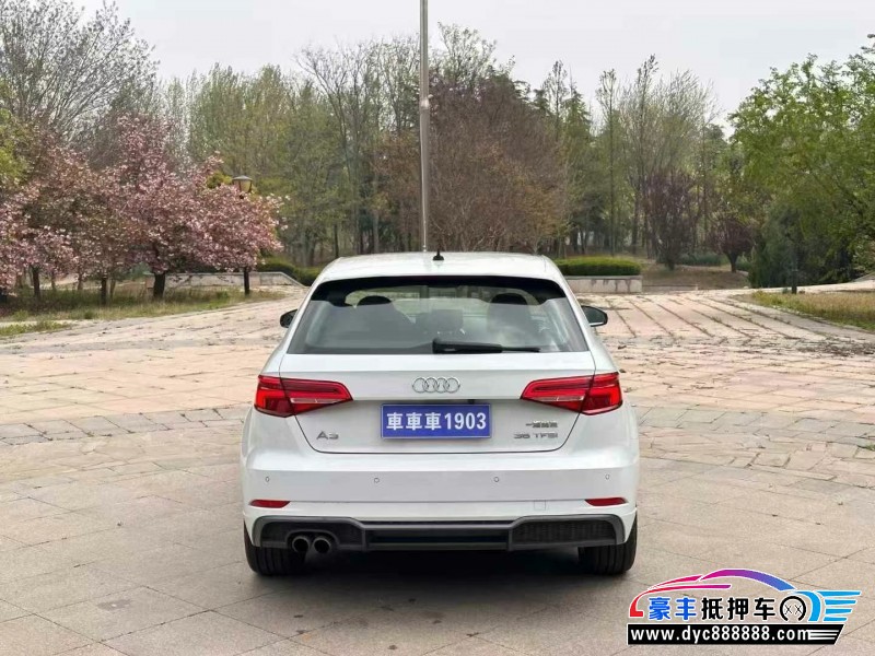 19年奥迪A3轿车抵押车出售