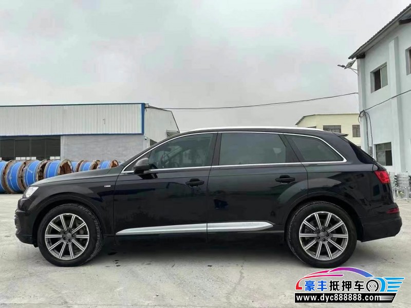 18年奥迪Q7轿车抵押车出售