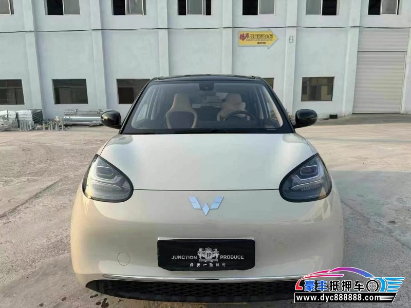 23年五菱缤果轿车抵押车出售