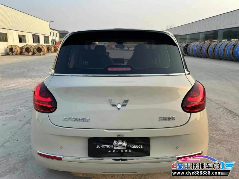 23年五菱缤果轿车抵押车出售