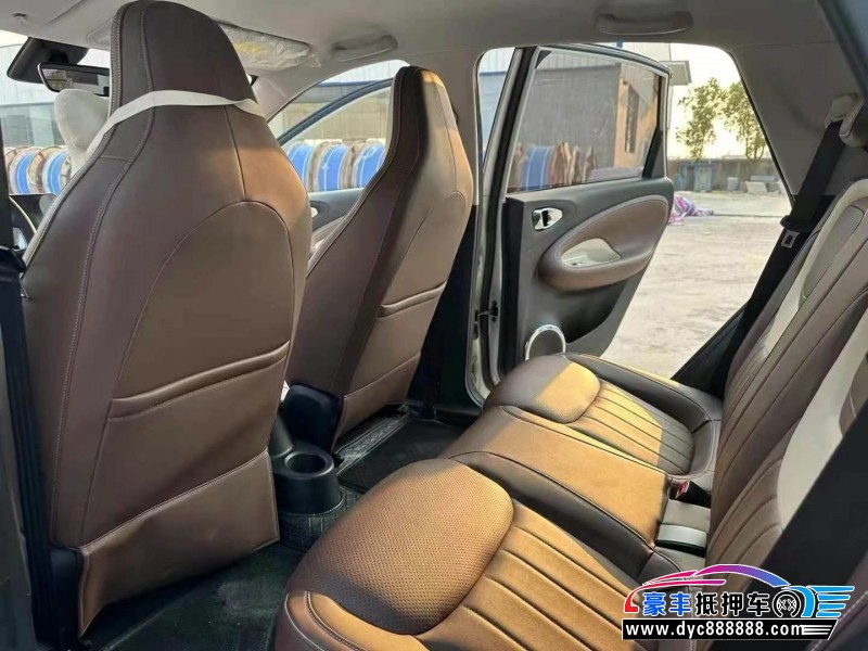 23年五菱缤果轿车抵押车出售