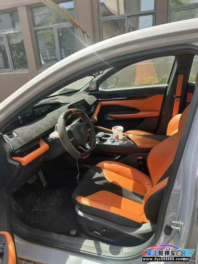 23年长安长安UNI轿车抵押车出售