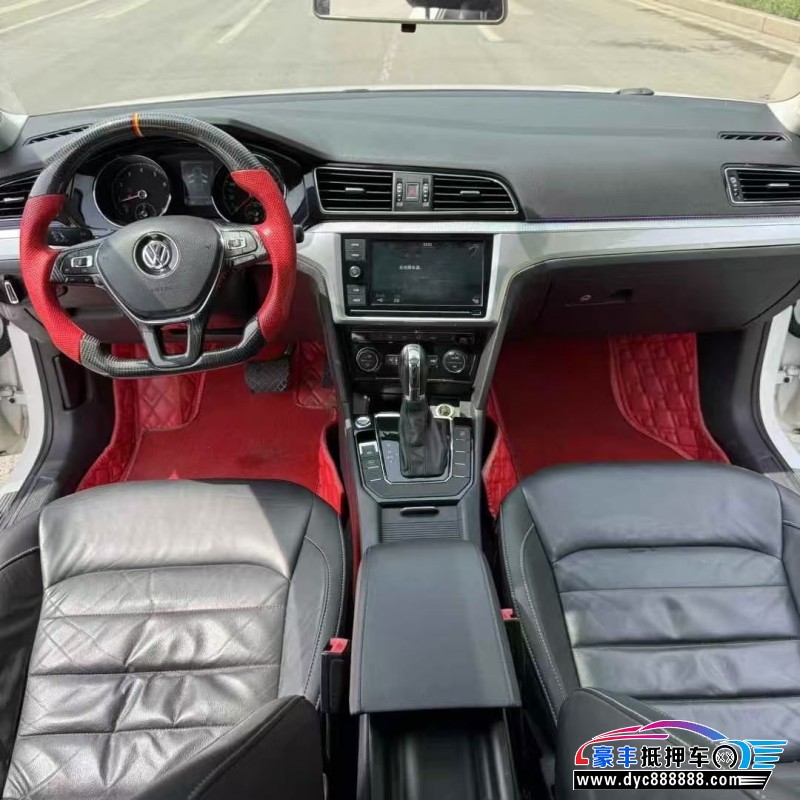 16年大众凌渡轿车抵押车出售