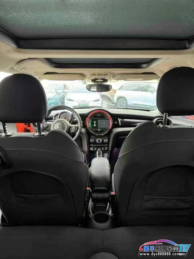 19年宝马MINI轿车抵押车出售