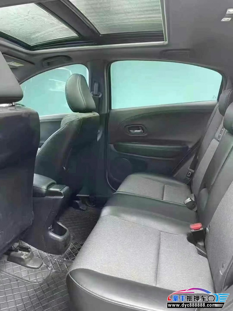 19年本田XRV轿车抵押车出售