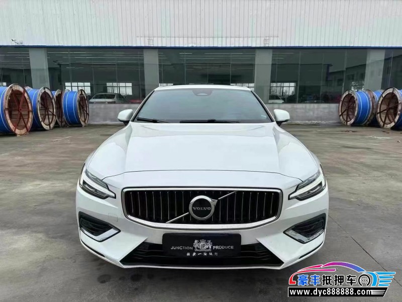 22年沃尔沃S60轿车抵押车出售