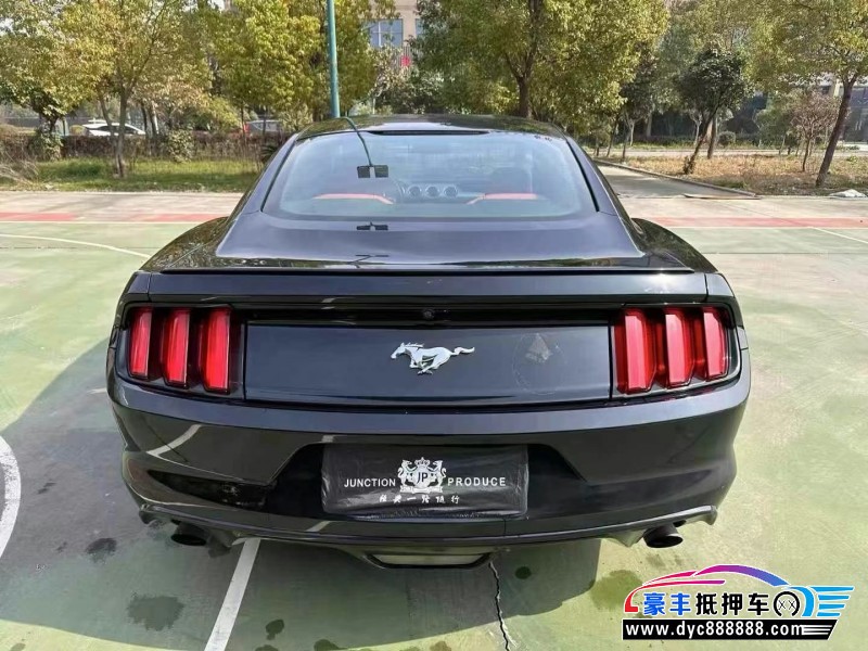 19年福特野马轿车抵押车出售