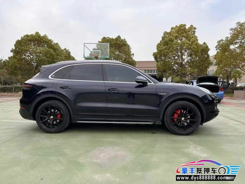 20年保时捷卡宴轿车抵押车出售