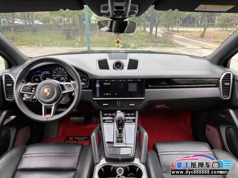 20年保时捷卡宴轿车抵押车出售