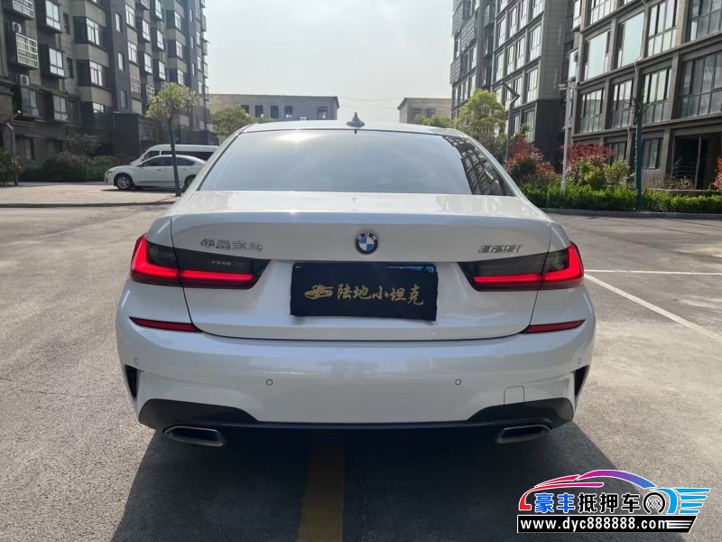 22年宝马3系轿车抵押车出售