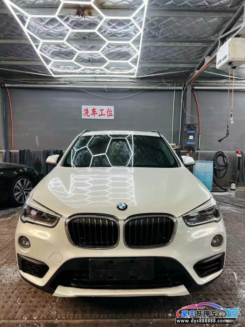 17年宝马X1轿车抵押车出售