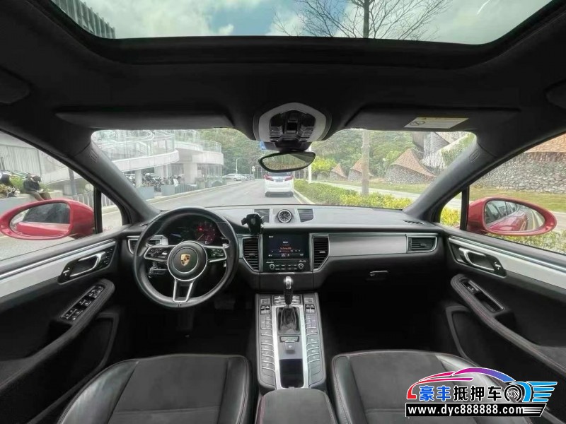 18年保时捷Macan迈凯轿车抵押车出售