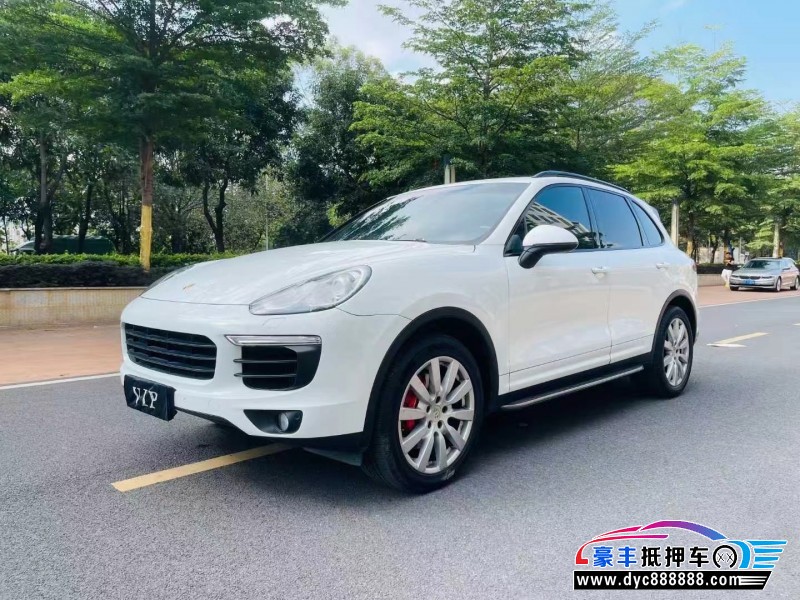 18年保时捷卡宴轿车抵押车出售