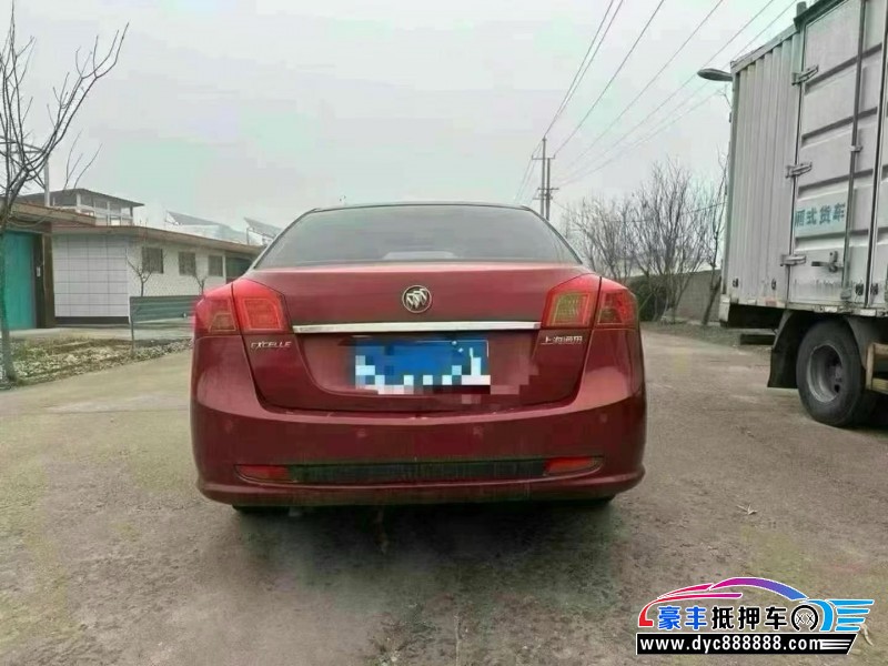 14年别克凯越轿车抵押车出售