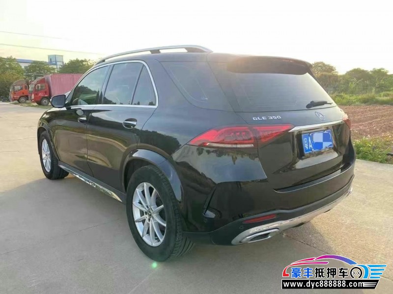 21年奔驰GLE轿车抵押车出售