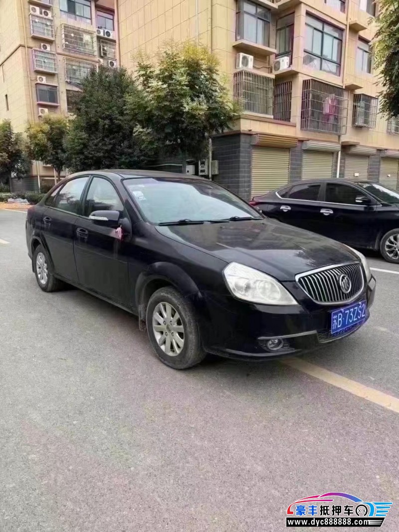 12年别克凯越轿车抵押车出售