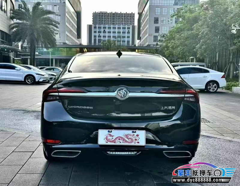 23年别克君越轿车抵押车出售