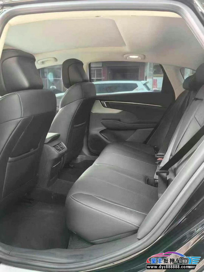 24年别克君越轿车抵押车出售