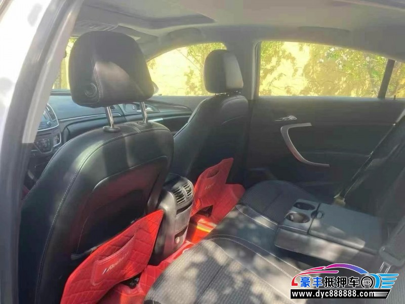 16年别克君威轿车抵押车出售