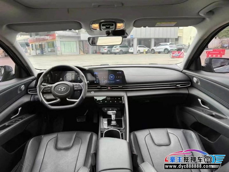 23年现代伊兰特轿车抵押车出售