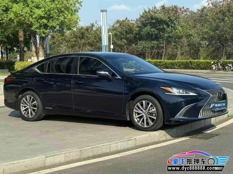 21年雷克萨斯ES轿车抵押车出售