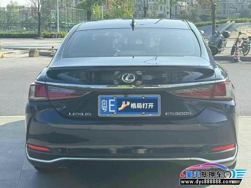 21年雷克萨斯ES轿车抵押车出售