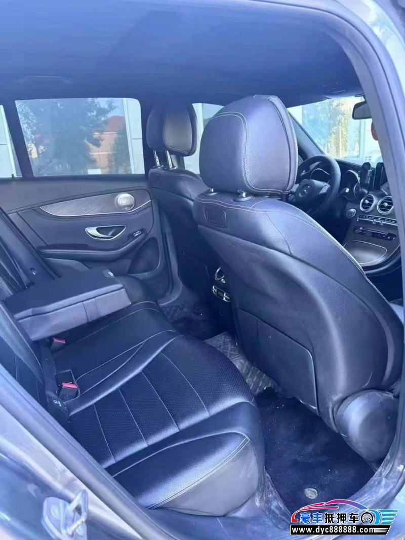 17年奔驰GLCSUV抵押车出售