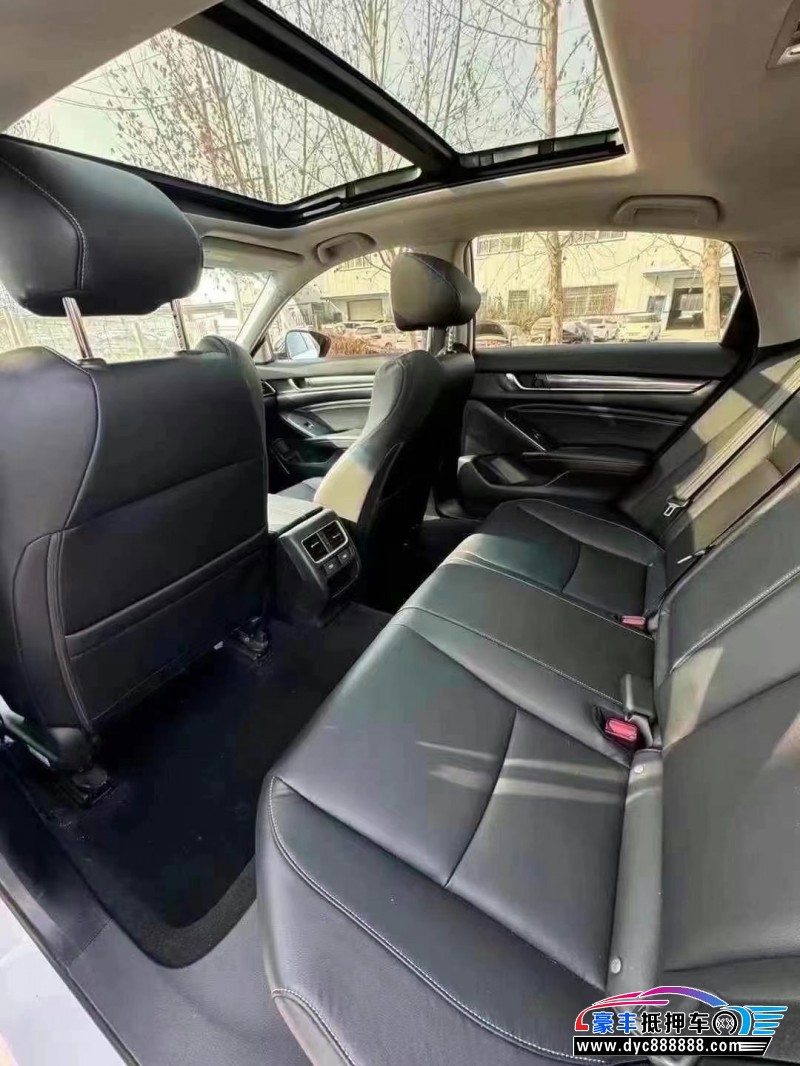 23年本田雅阁轿车抵押车出售