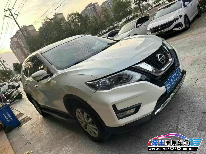 19年日产奇骏SUV抵押车出售