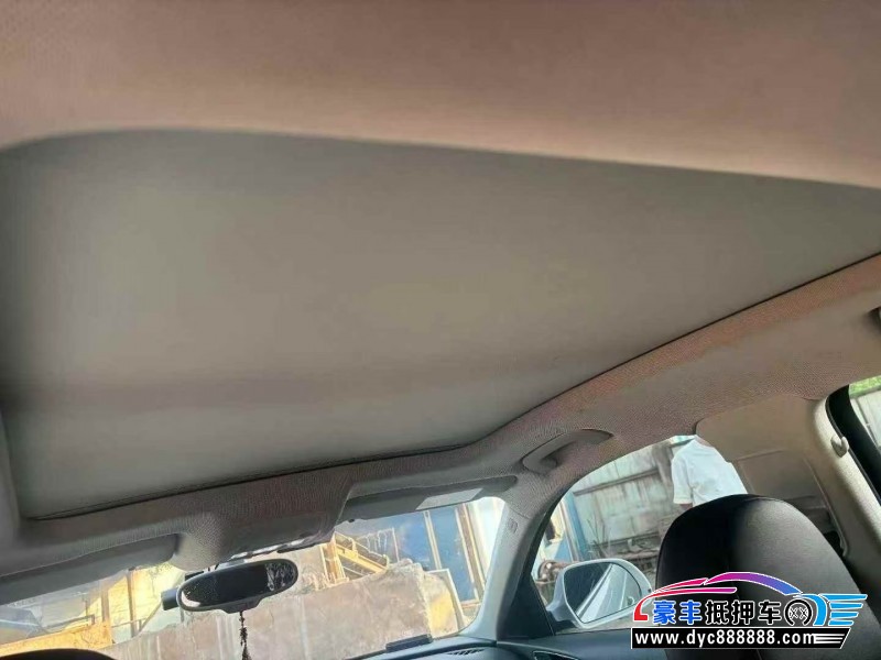 15年奥迪Q3SUV抵押车出售