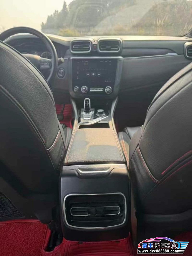 18年领克03轿车抵押车出售