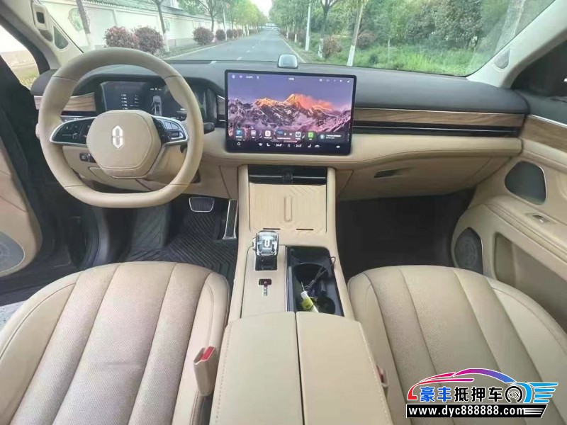 24年华为问界轿车抵押车出售