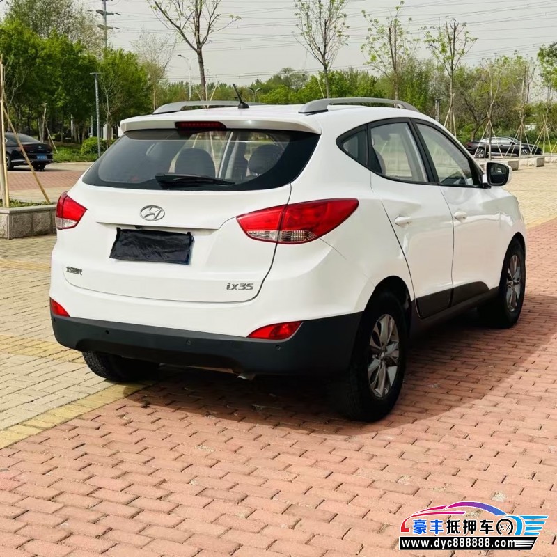 15年现代ix35轿车抵押车出售