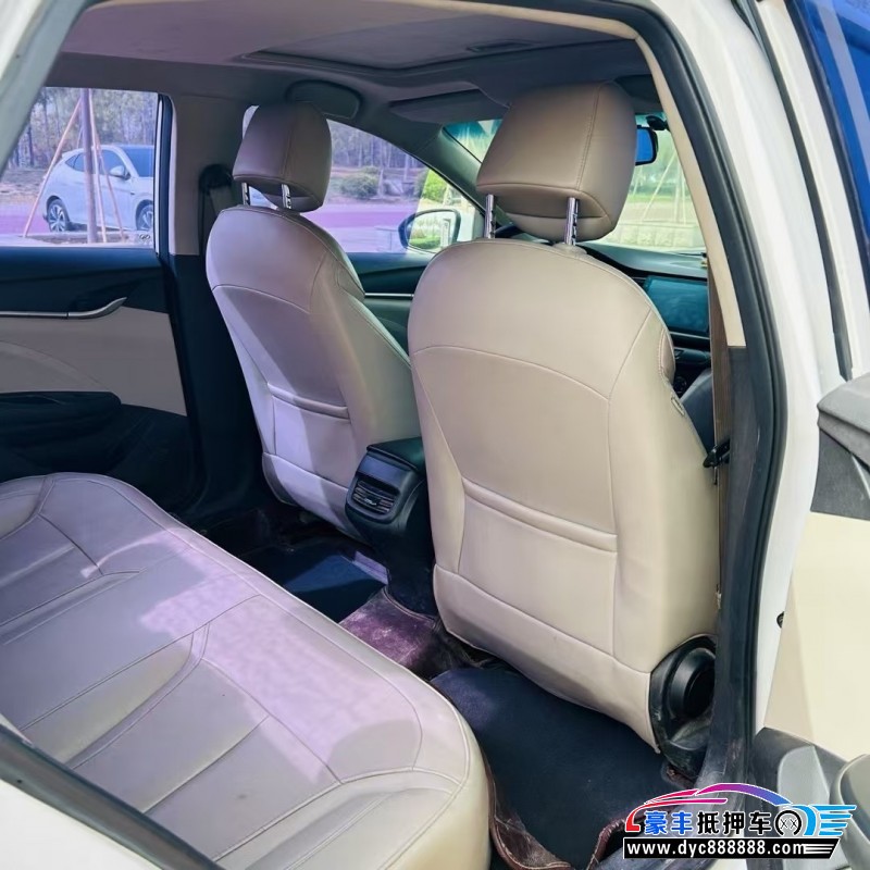 17年别克英朗轿车抵押车出售