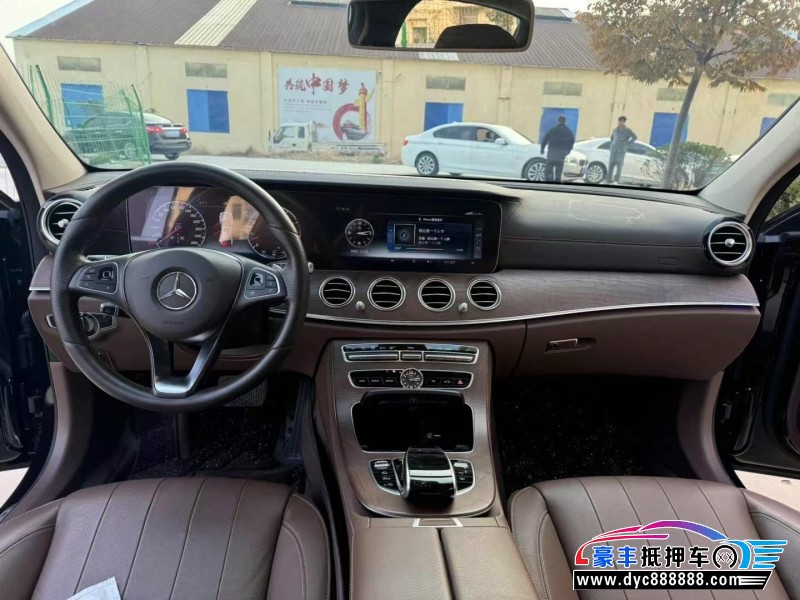 18年奔驰E轿车抵押车出售