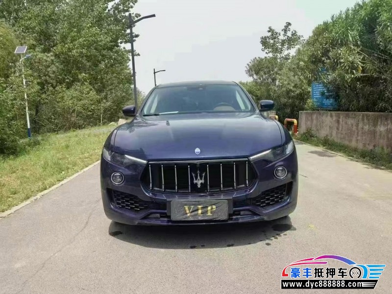 17年玛莎拉蒂莱万特轿车抵押车出售