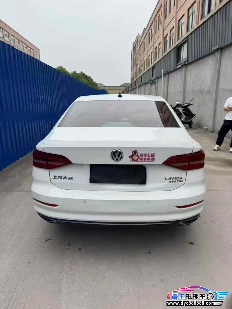 20年大众朗逸轿车抵押车出售