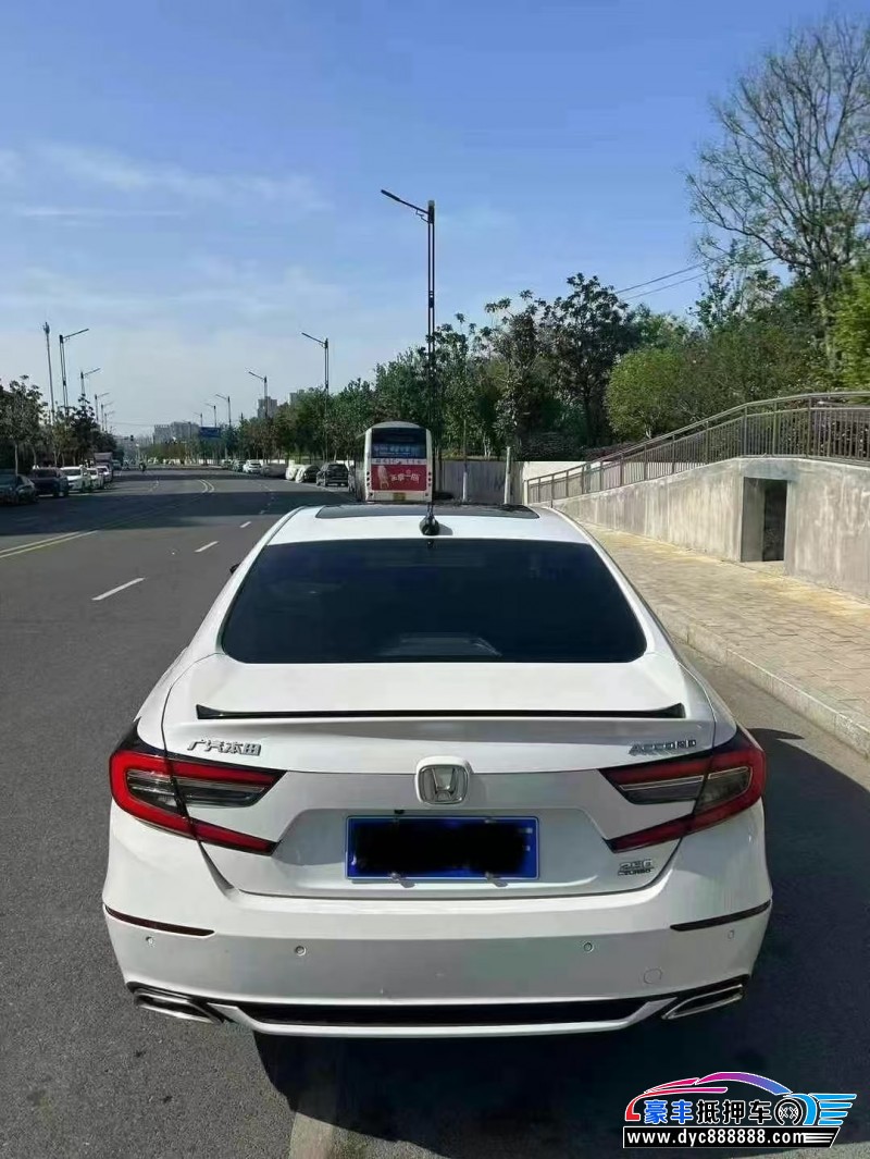 23年本田雅阁轿车抵押车出售