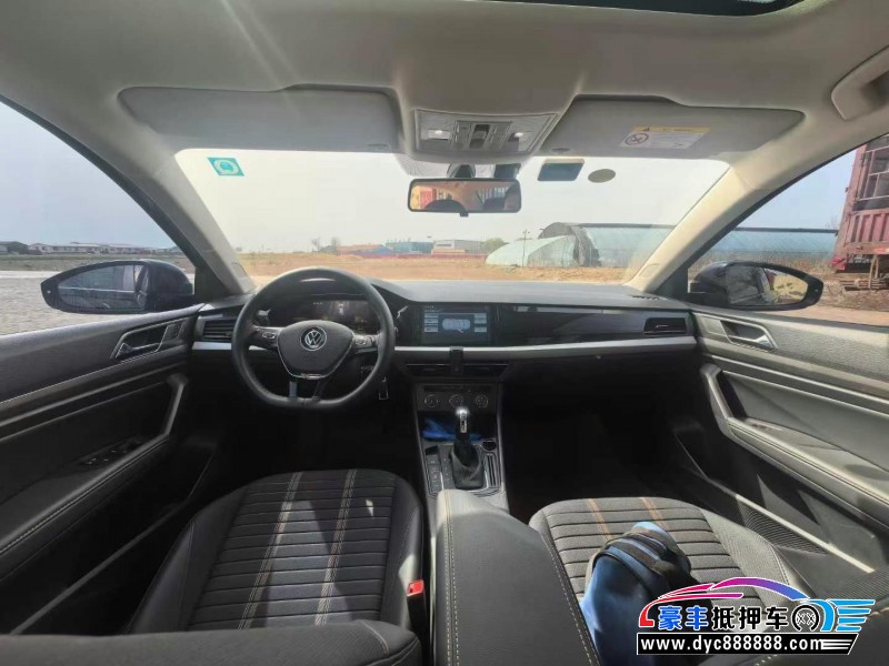 22年大众朗逸轿车抵押车出售