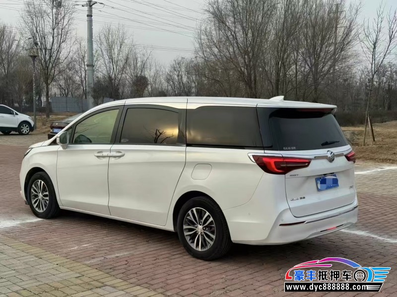 21年别克GL8轿车抵押车出售