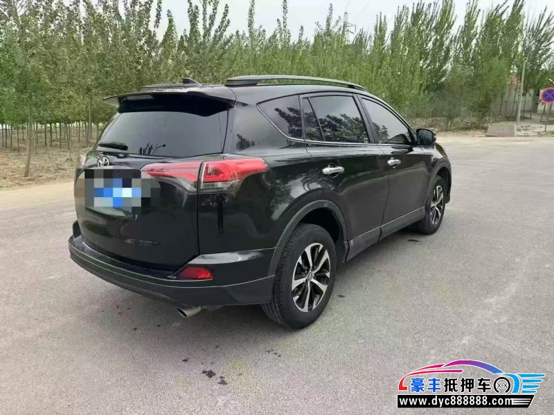 18年丰田RAV4荣放轿车抵押车出售