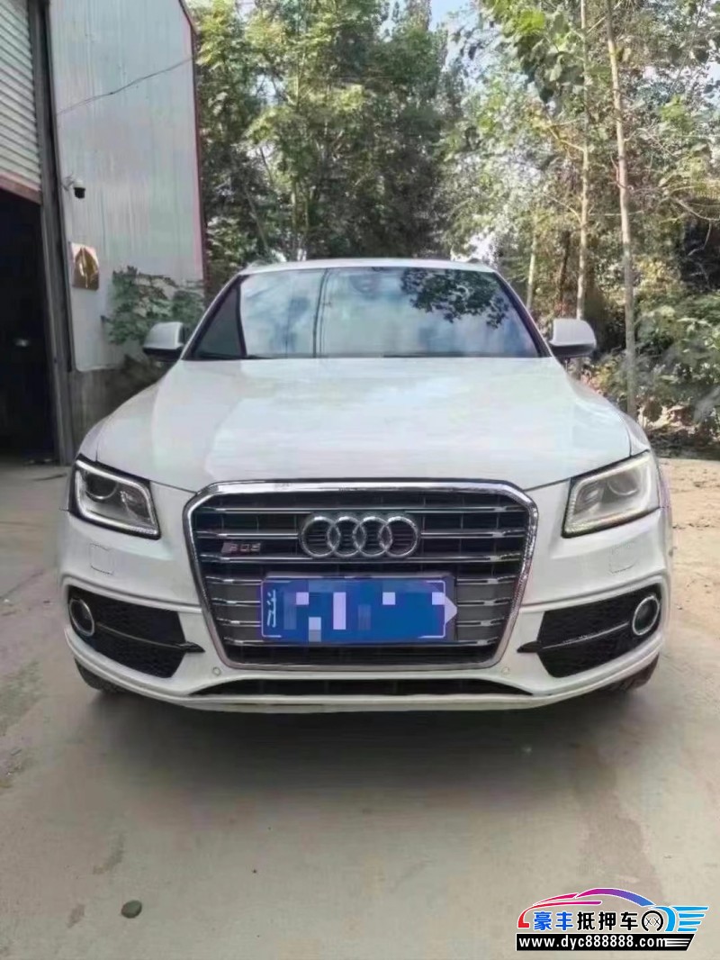 15年奥迪SQ5轿车抵押车出售