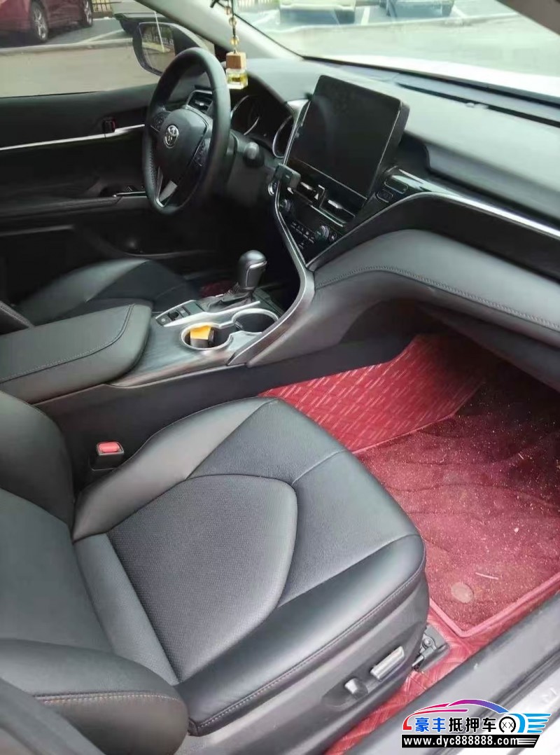 23年丰田凯美瑞轿车抵押车出售