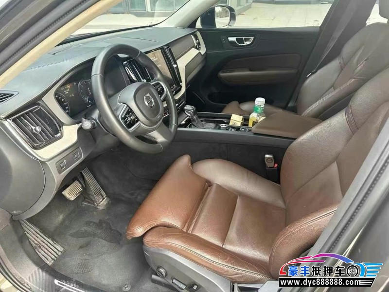 18年沃尔沃XC60轿车抵押车出售