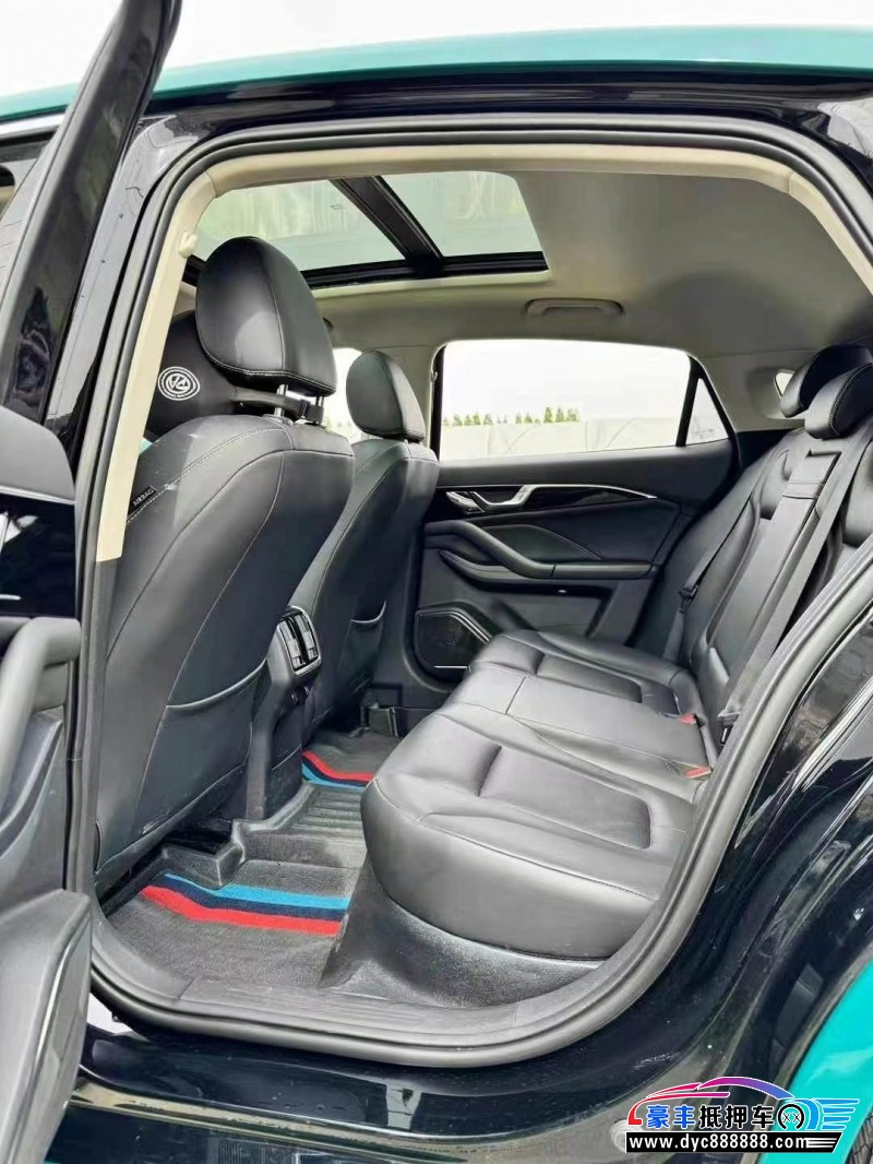 23年奔腾B70轿车抵押车出售